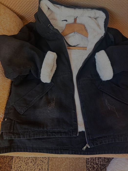 Продам зимову джинсовку