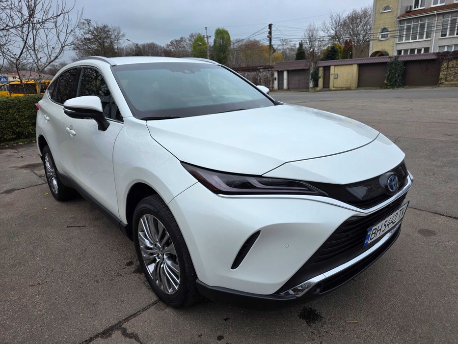 Toyota Venza Limited 2021 2.5 Гибрид 4WD