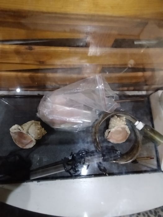 Продам акваріум.Размер 60/30/42