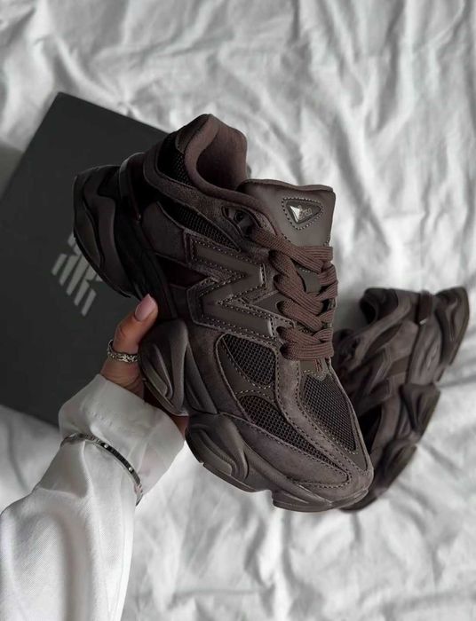 New Balance 9060 Brown Suede R.37
