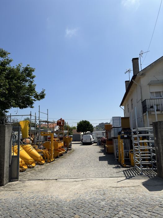Porta paletes grua 2000kg regulável e extensível
