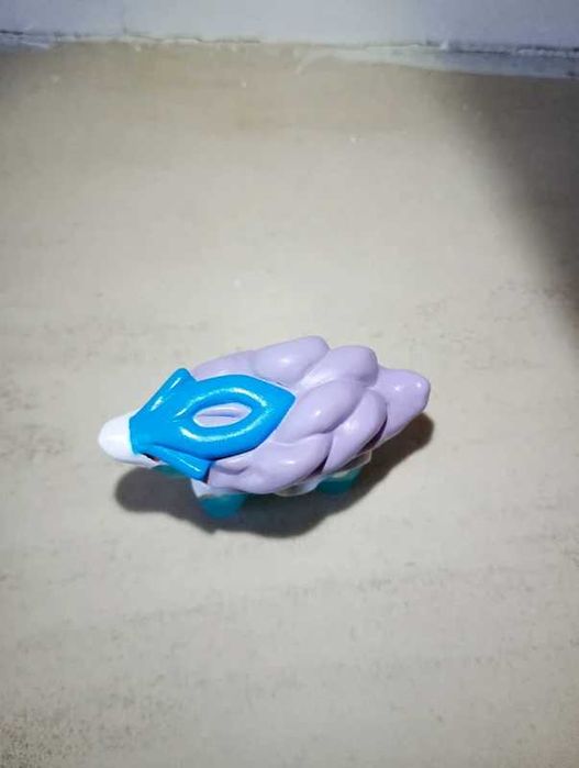 Pokémon finger puppet / brinquedo / figura boneco bandai Suicune