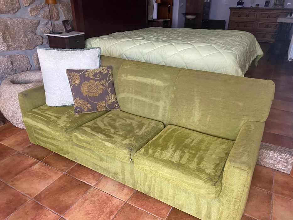 Sofá de 3 lugares e sofá 2 lugares