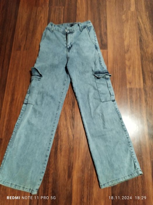 Продам штани на дівчинку