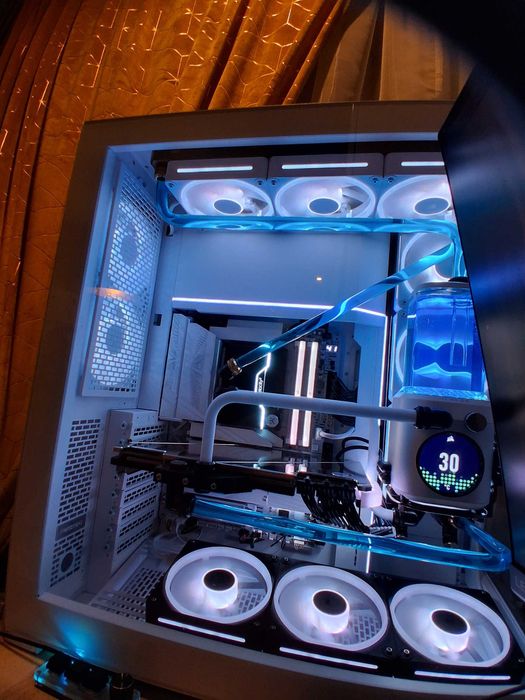 Komputer Custom Loop >32Gb 6000mt/s CL30 Pod Gaming / Stacja robocza