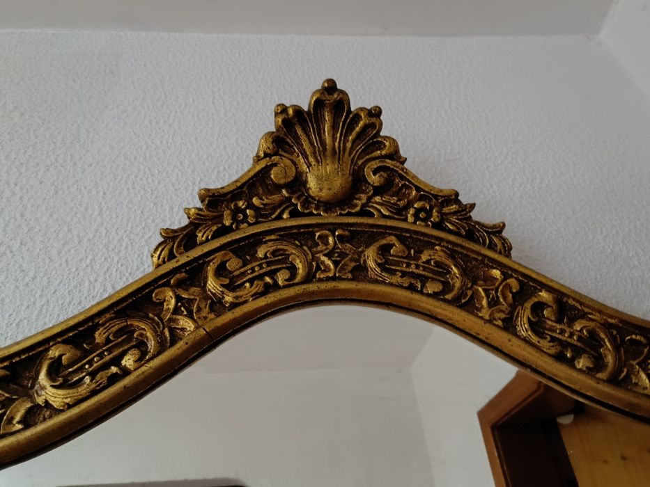 Espelho em talha64585189387393122