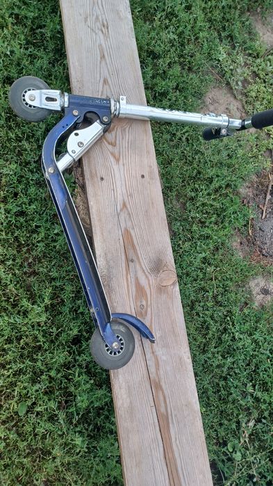 Самокат storm до 100 кг.