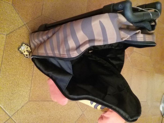 Mochila / Trolley para criança novo nunca usado