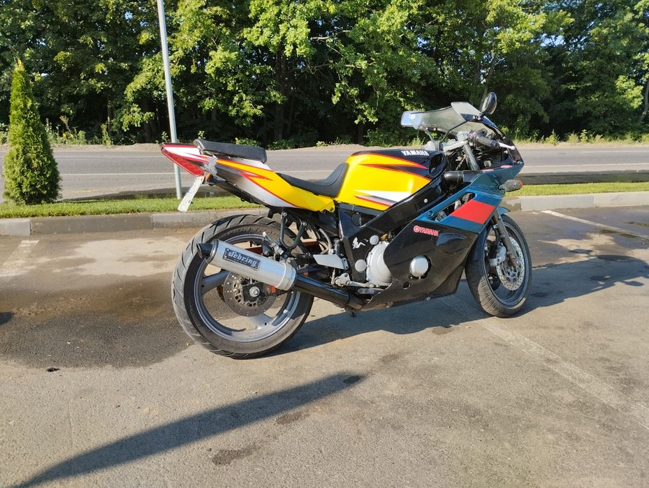 Продам Yamaha fzr 600