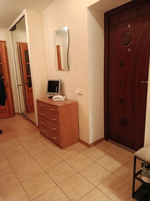 Двох кімнатна квартира на Ставиській, 65.