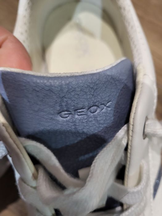 Sprzedam sneakersy  firmy GEOX  rozmiar 37