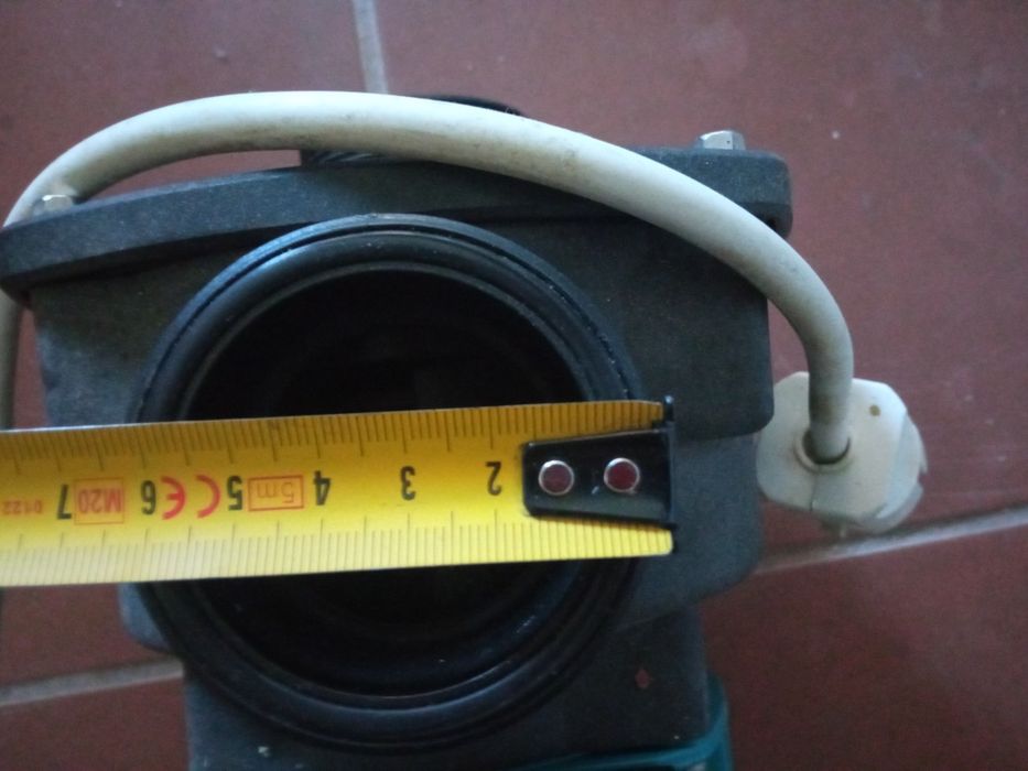 Bomba elétrica usada