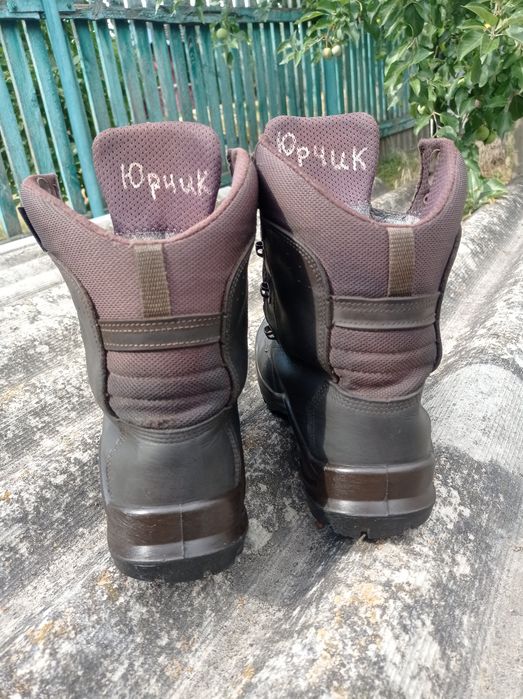 ПРОДАМ ( дві пари Берців )( 42-43 розміри )