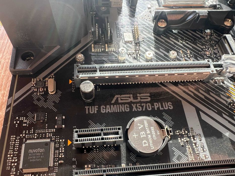 ASUS TUF GAMING X570-PLUS — motherboard ATX AM4 DDR4