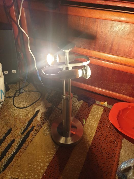 Світильник настільний