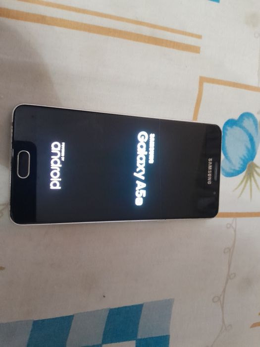 Мобильный телефон Samsung Galaxy А5