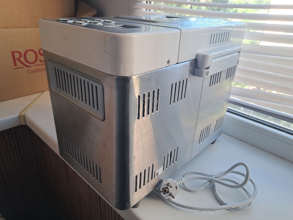 Хлібопіч Kenwood bt 350 Нова