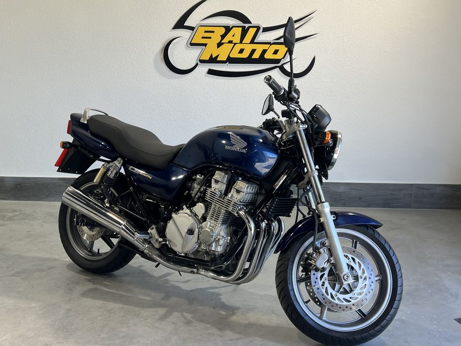 Honda CB750 Seven Fifty  (3750$)