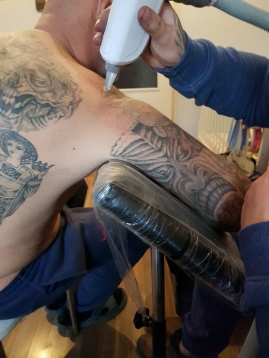 Tatuaż mobilny – profesjonalnie i dyskretnie