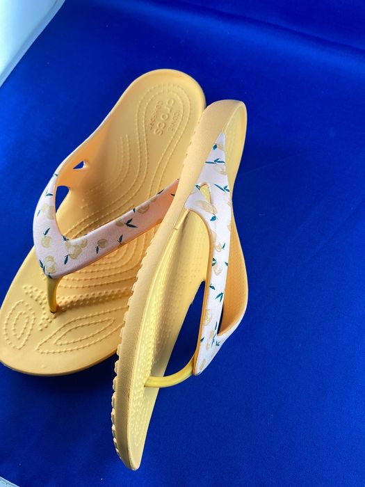 Жіночі в'єтнамки для пляжу Crocs