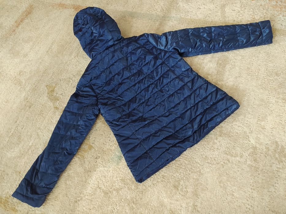 Kurtka wiosenna granatowa błyszcząca 152