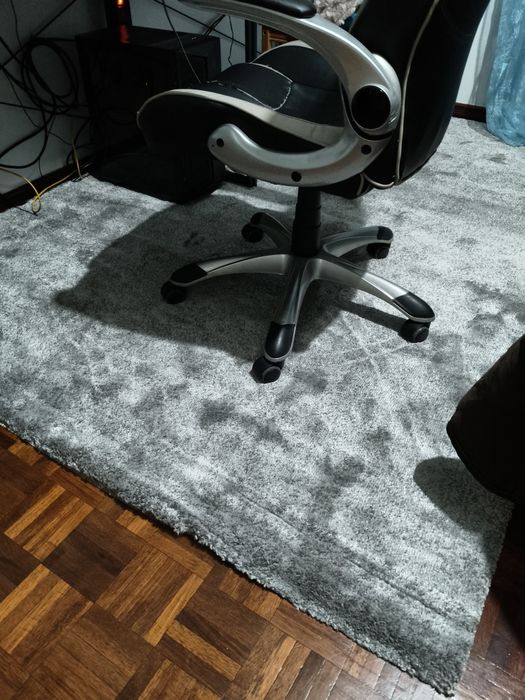 Vendo tapete novo 240cm-170cm
