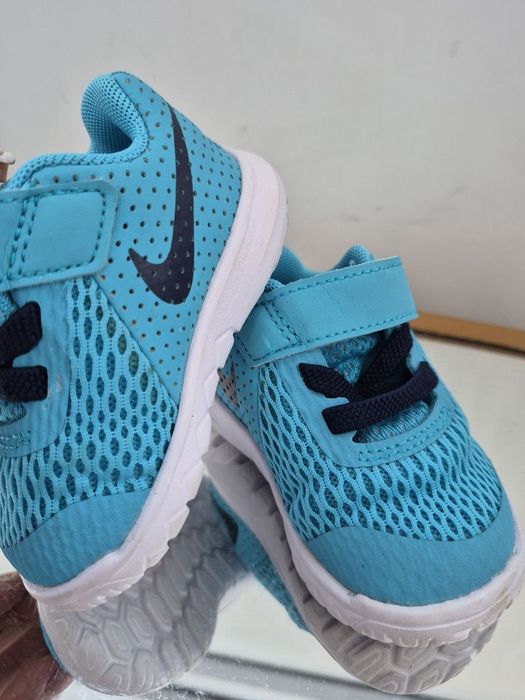 Кросівки 17 розмір, Nike