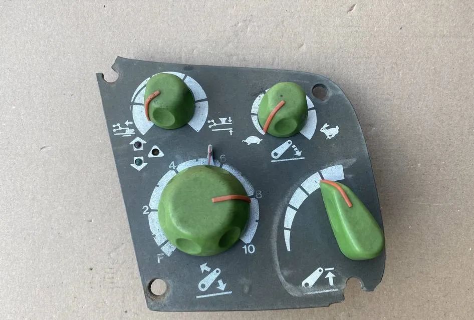 PŁYTA EHR DEUTZ AGROTRON 106, 110, 115, 120, 105, 135, 85