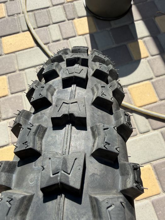 Продам покришки ендуро 120/80 r18