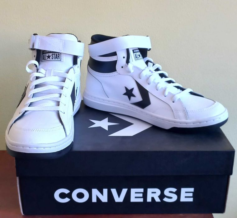 Кроссовки или кеды высокие CONVERS белые