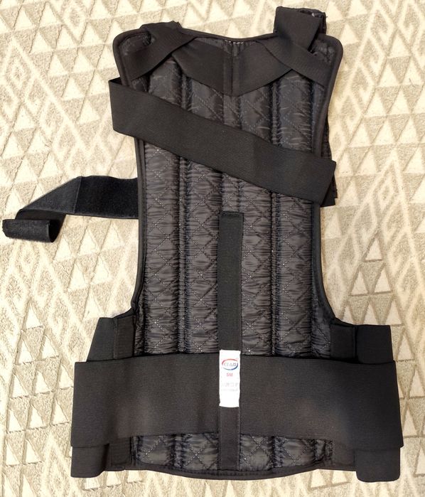 Продам Корсет для хребта грудопоперековий з 4-ма металевими пластинами