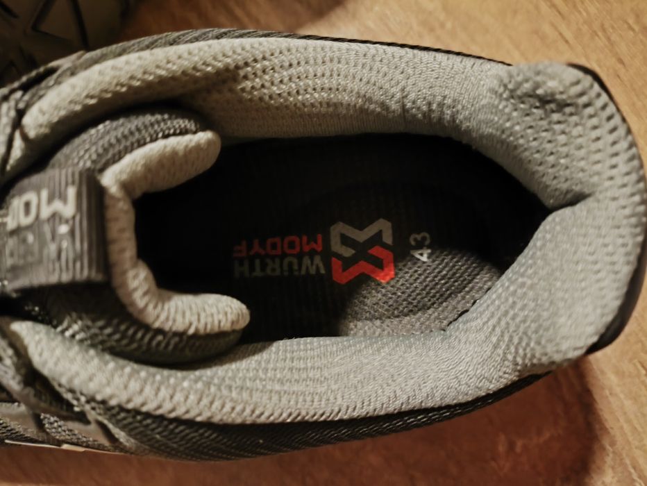Buty WURTH 43 nowe