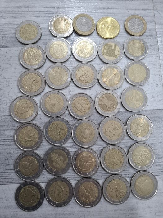 Colecção rara moedas antigas República Portuguesa + 2€ comemorativas