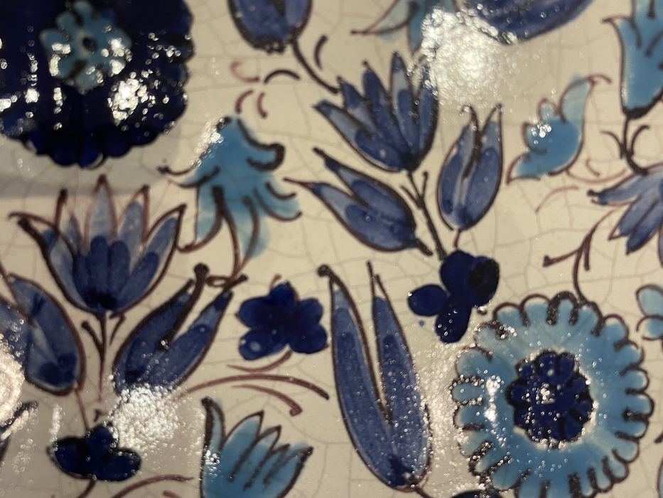 Prato traveça ceramica pintado a mão