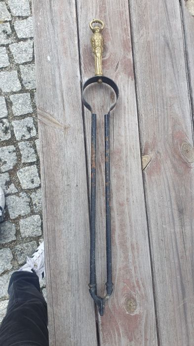 Szczypce do kominka