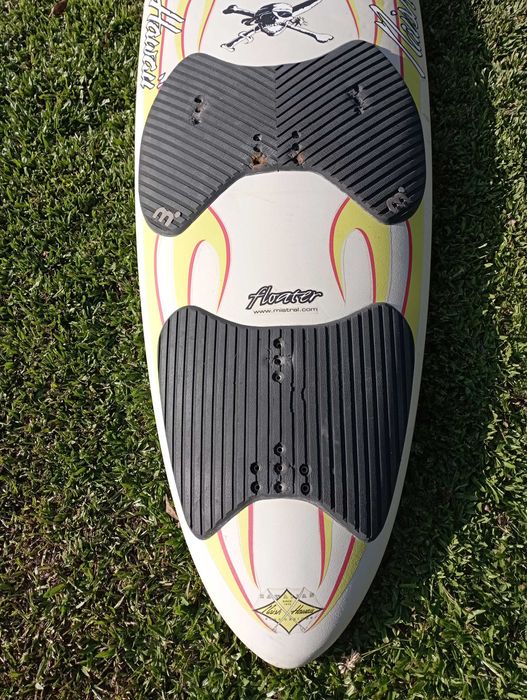 Prancha de windsurf Naish Hawaii Floater