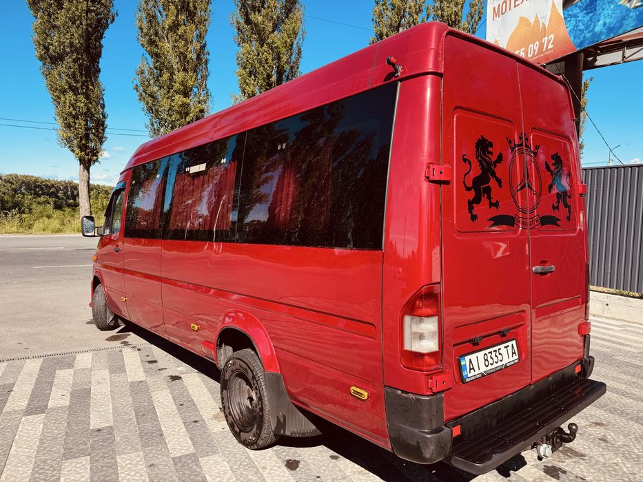 Автобус Sprinter 416