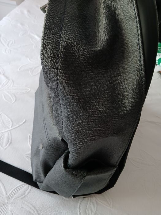 Mochila Guess original nova