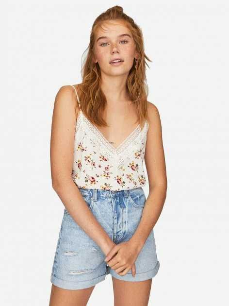 Квітковий топ Stradivarius