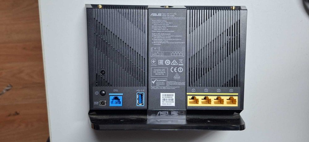 Router Asus DSL-AC68U