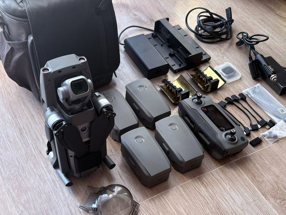 Vendo Mavic 2 Pro Fly More Combo 5 baterias