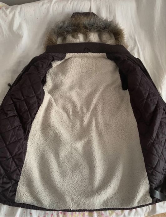 Brązowy damski płaszcz z kapturem ciepły i wygodny 38 M 40 L