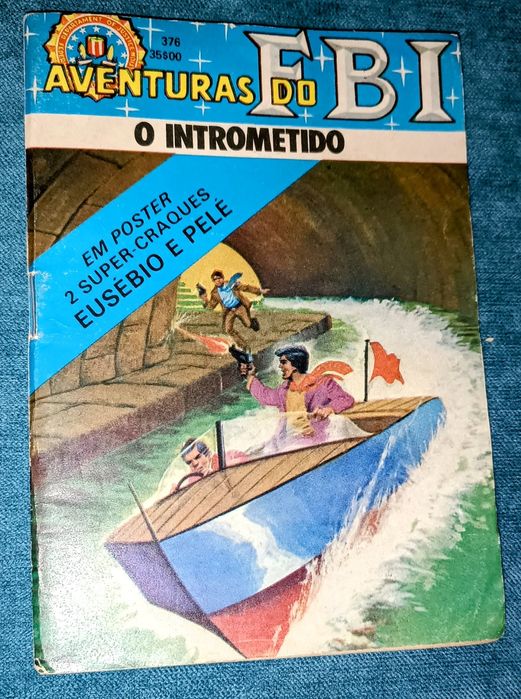Antiga banda desenhada aventuras do FBI com pôster Eusébio e Pelé