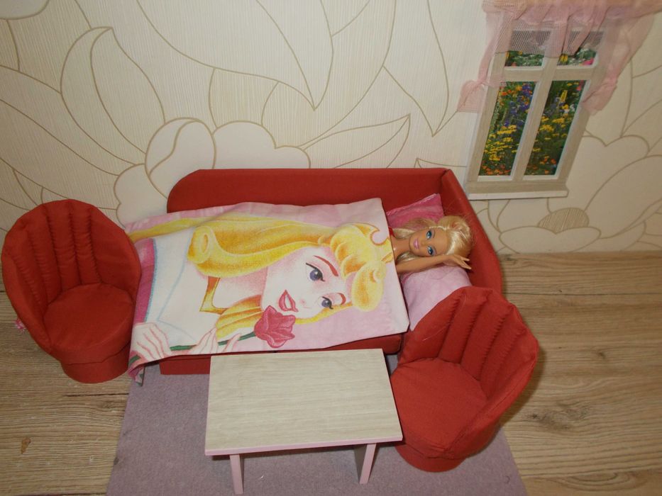 tapicerowane mebelki dla lalek typu barbie rogówka fotele stolik