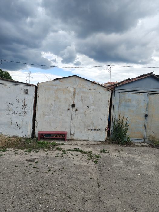 Гараж оренда Довженка 26