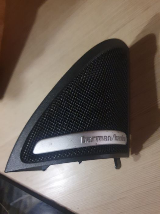 Głosnik maskownica drzwi mercedes cla w117  harman kardon