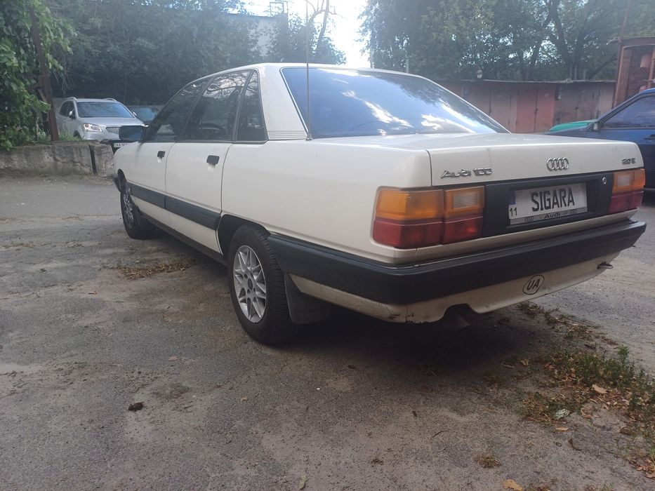 Продаю Ауді 100 с3