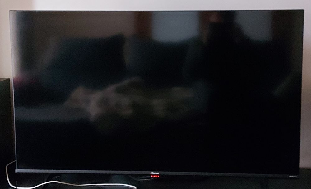 TV Hisense (Bom estado)