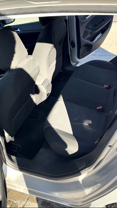 Peugeot 308 1.6hdi — photo 5