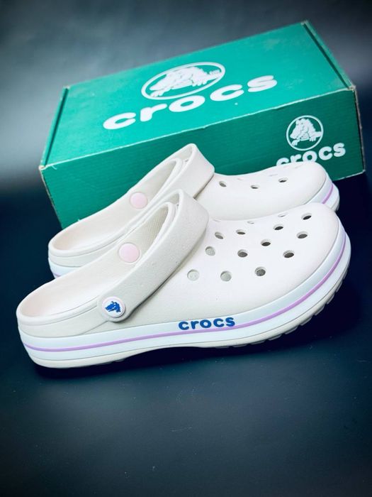 Крокси жіночі зручні Crocs беж мякі крокси жіночі Вуличні шльопки крокси комфортні повсякденні тапки для жінок